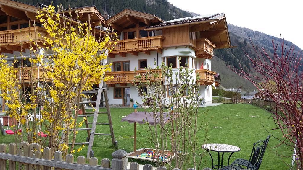 Landhaus Alpensonne Neustift im Stubaital Exterior photo