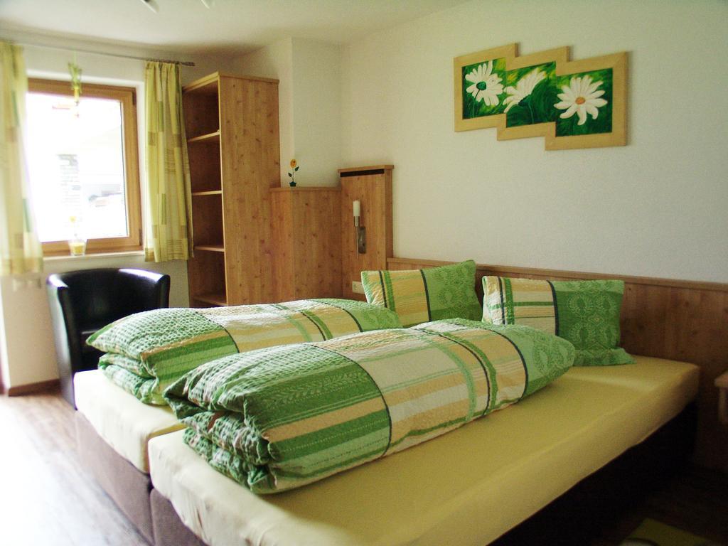 Landhaus Alpensonne Neustift im Stubaital Room photo